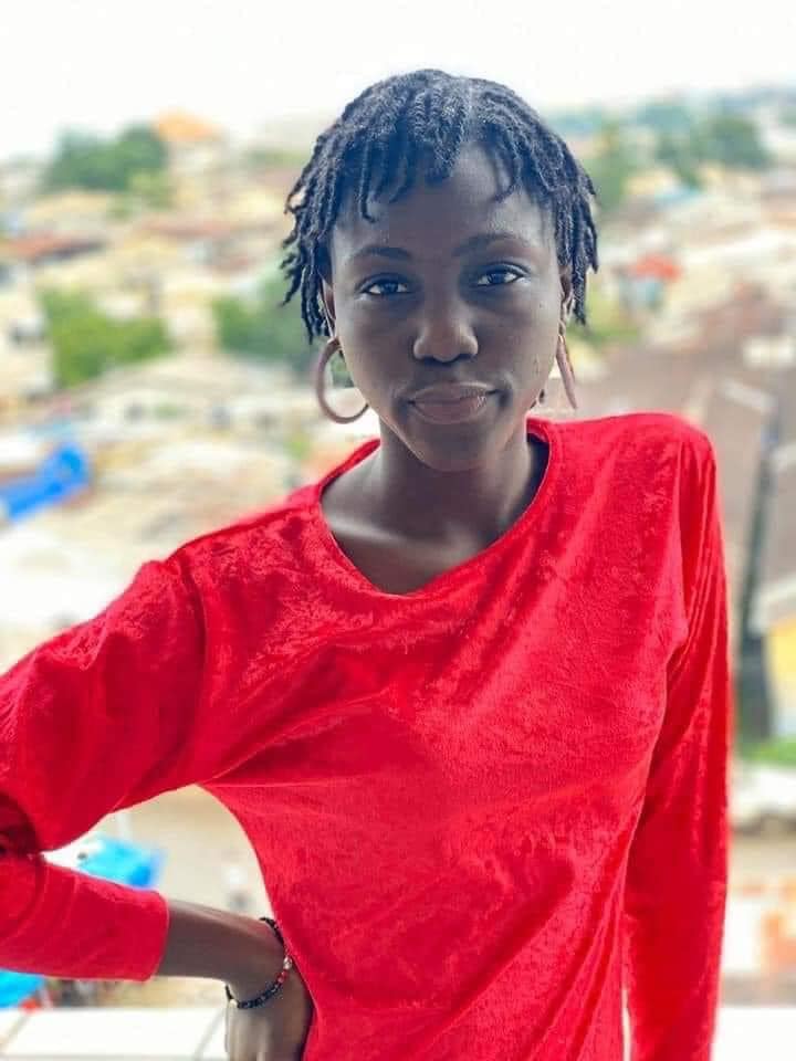 Article : D&eacute;d&eacute; Louis Haba, 22 ans, la plus jeune directrice de l&rsquo;histoire de l&rsquo;administration guin&eacute;enne