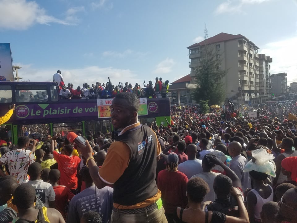 Article : [VID&Eacute;O] Guin&eacute;e : retour h&eacute;ro&iuml;que &agrave; Conakry des exil&eacute;s du FNDC
