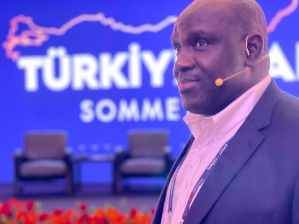 Article : Guinée : focus sur Lamine Guirassy, PDG d&rsquo;Hadafo Médias, le « Turbo »